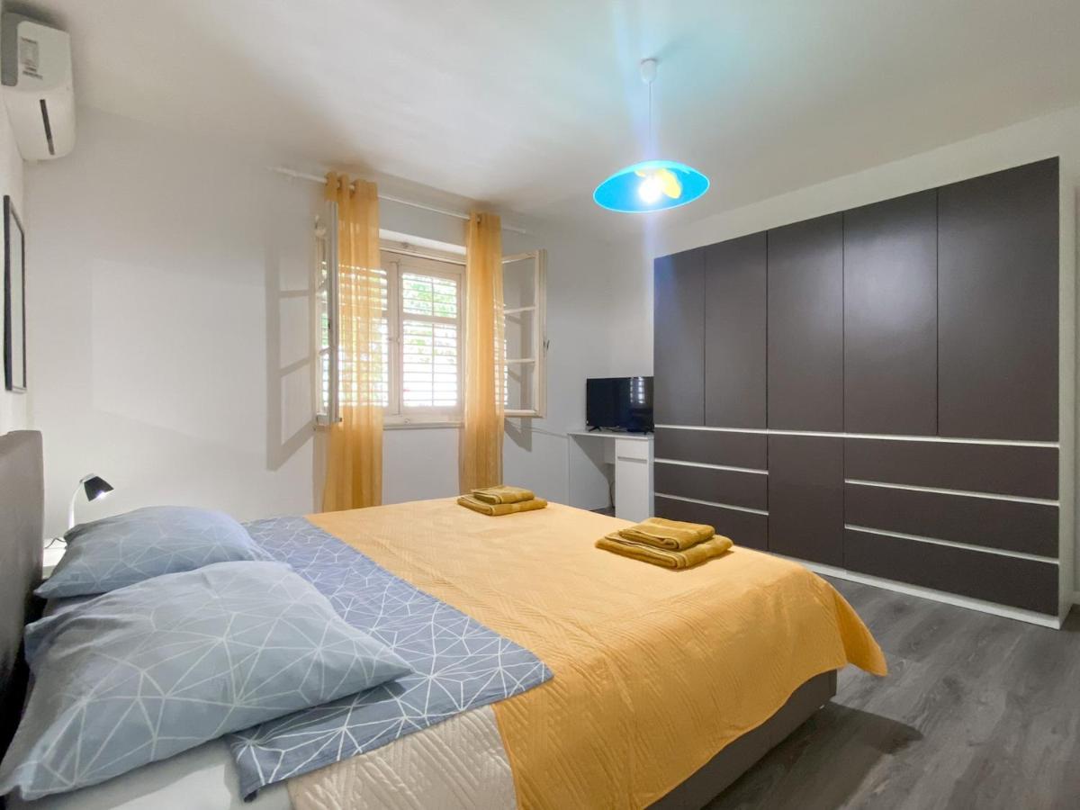Apartment Dado Makarska Exterior photo